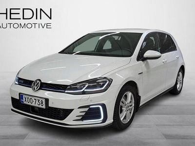 Valkoinen Käytetty 2018 VW Golf VII GTE Viistoperä | 14 250 € (Hyvä tarjous)