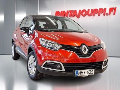 Käytetty Renault Captur Dynamique 118 HP (86 kW) 2017 Punainen Katumaasturi