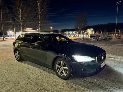 Käytetty 2019 Volvo V60 Business Edition Farmari | 25 790 € (Hieman kallis)