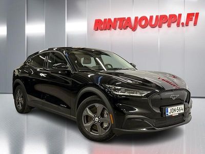 Musta Käytetty 2022 Ford Mustang Mach-E Katumaasturi | 24 999 € (Supertarjous)