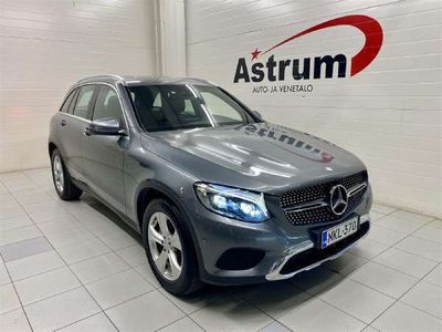 Mercedes GLC220