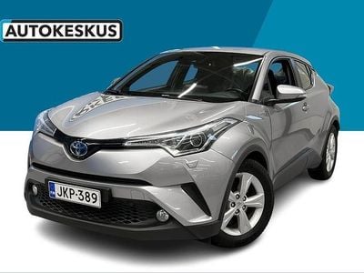 Käytetty 2017 Toyota C-HR Active Katumaasturi | 16 290 € (Hieman kallis)