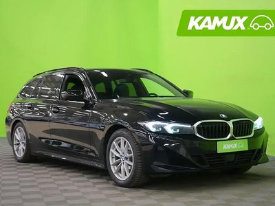 Musta Käytetty 2023 BMW 320e Shadowline Farmari | 28 490 € (Hieman kallis)