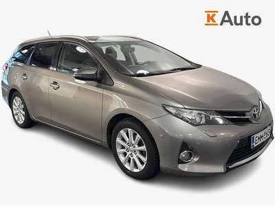 Käytetty Toyota Auris Touring Sports Active 132 HP (97 kW) 2013 Ruskea (beige) Farmari