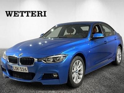 Sininen Käytetty 2018 BMW 320 Exclusive Sedan | 27 900 € (Hieman kallis)