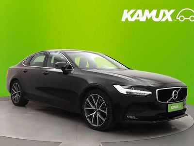 Käytetty Volvo S90 Momentum 150 HP (110 kW) 2020 Musta Sedan
