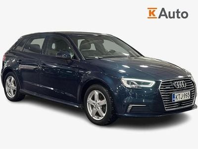 Käytetty Audi A3 Sportback e-tron Business 150 HP (110 kW) 2018 Harmaa Viistoperä