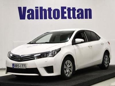 Valkoinen Käytetty 2014 Toyota Corolla Active Sedan | 8 850 €