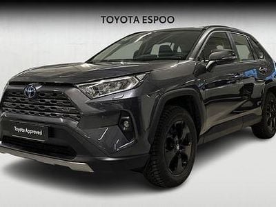 Harmaa Uusi 2025 Toyota RAV4 Active Katumaasturi | 47 900 € (Hieman kallis)