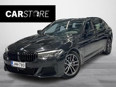 Käytetty 2024 BMW 530e Comfort Edition Farmari | 42 790 € (Hieman kallis)