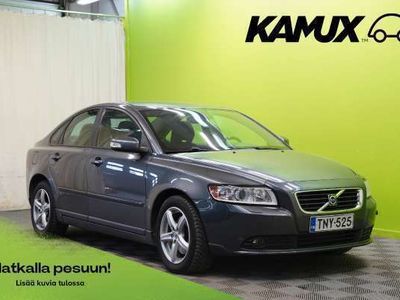 käytetty Volvo S40 2,4 (140 hv) Momentum aut / Lohko sisähaaralla /