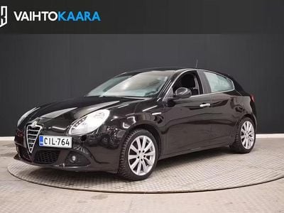 Käytetty Alfa Romeo Giulietta Business 170 HP (125 kW) 2012 Viistoperä