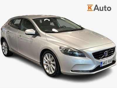 Käytetty Volvo V40 Business Edition 120 HP (88 kW) 2016 Viistoperä