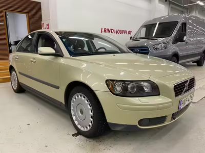 Volvo S40