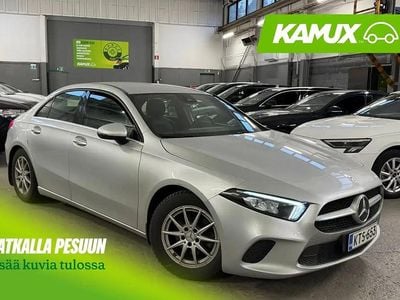 Hopea / harmaa Käytetty 2019 Mercedes A180 Business Sedan | 23 890 € (Perustarjous)