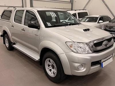 Käytetty Toyota HiLux SR 144 HP (105 kW) 2012 Nouto