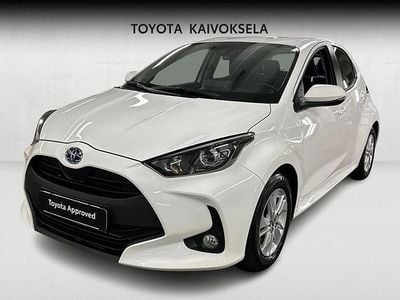 Käytetty 2024 Toyota Yaris Hybrid Active Viistoperä | 20 990 € (Hyvä tarjous)
