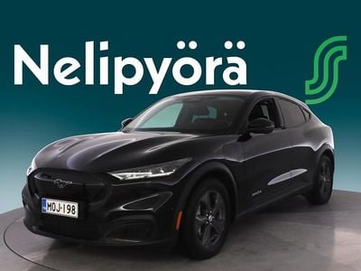 Käytetty Ford Mustang Mach-E S 202 kW (276 HP) 2022 Musta Katumaasturi