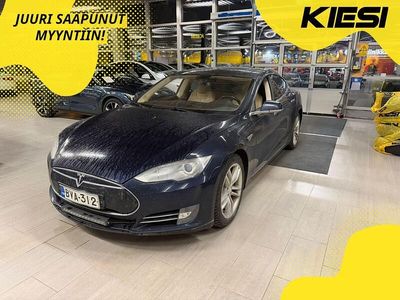 Käytetty 2013 Tesla Model S Viistoperä | 14 890 €