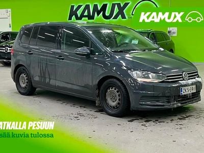 Käytetty VW Touran Highline 150 HP (110 kW) 2015 Punainen Tila-auto