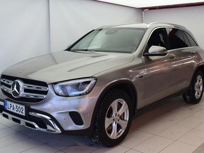 Käytetty Mercedes GLC300e Business 194 HP (142 kW) 2020 Katumaasturi