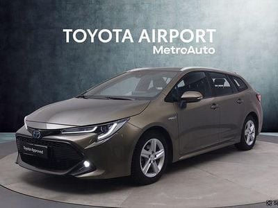 Ruskea (beige) Käytetty 2020 Toyota Corolla Active Farmari | 20 990 € (Perustarjous)