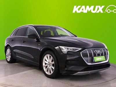 Käytetty Audi e-tron 313 HP (230 kW) 2020 Musta Katumaasturi