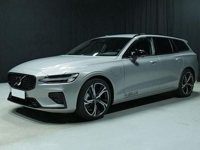 Uusi 2025 Volvo V60 Performance Farmari | 55 800 € (Kallis)