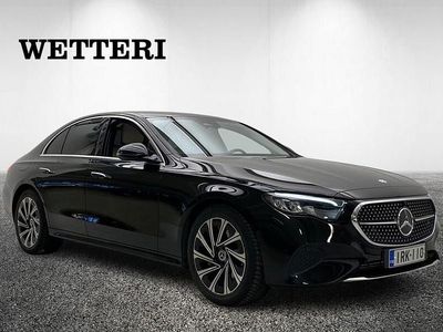 Musta Käytetty 2023 Mercedes E300 Sedan | 58 900 € (Hieman kallis)
