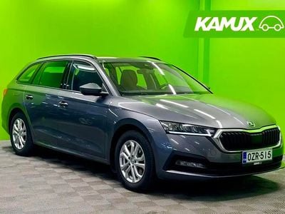 Käytetty Skoda Octavia Ambition 150 HP (110 kW) 2023 Hopea / harmaa Farmari