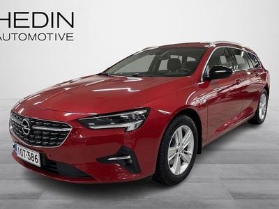 Käytetty Opel Insignia Innovation 174 HP (127 kW) 2022 Punainen Farmari