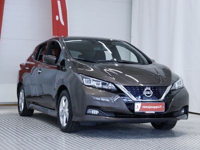 käytetty Nissan Leaf N-Connecta 40 kWh - 3kk lyhennysvapaa - // Takuu voimassa / ALV / Metalliväri / Juuri huollettu / 360-kamera / ILP / Adapt.Vakkari / Kessy* - Ilmainen kotiintoimitus!