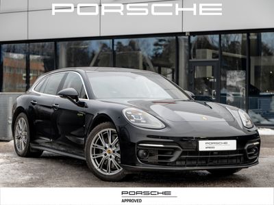 Porsche Panamera 4