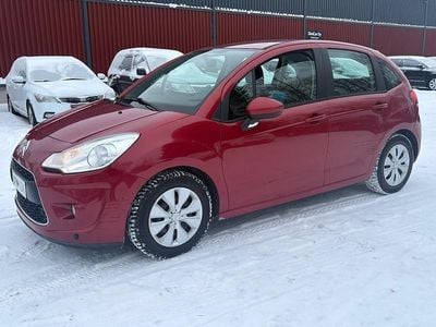 Käytetty Citroën C3 Comfort 73 HP (53 kW) 2012 Punainen Viistoperä