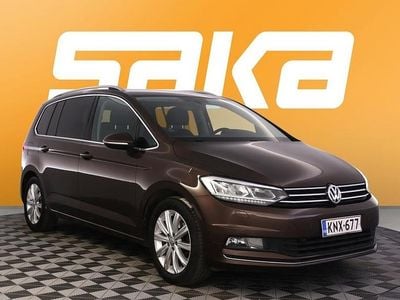 Käytetty VW Touran Highline 180 HP (132 kW) 2016 Tila-auto