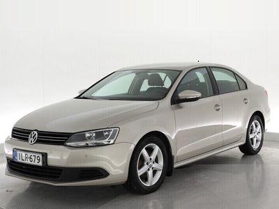 käytetty VW Jetta Comfortline 1,6 TDI 77 kW (105 hv) BlueMotion Technology DSG-automaatti