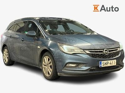 Käytetty Opel Astra Innovation 136 HP (100 kW) 2016 Sininen Farmari