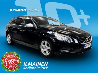 Musta Käytetty 2011 Volvo V60 R-Design Farmari | 14 370 € (Kallis)