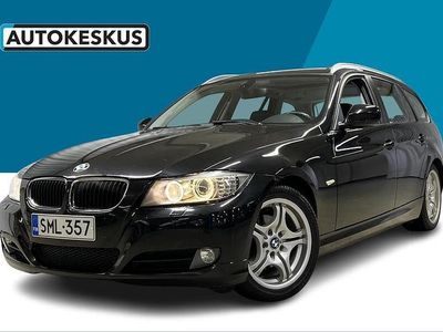 Musta Käytetty 2011 BMW 318 Farmari | 9 900 €