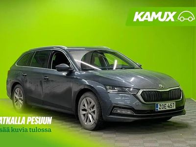 Hopea / harmaa Käytetty 2022 Skoda Octavia Style Farmari | 23 690 € (Perustarjous)