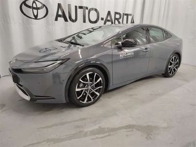 Harmaa Käytetty 2023 Toyota Prius Plug-in Hybrid Style Viistoperä | 32 900 €