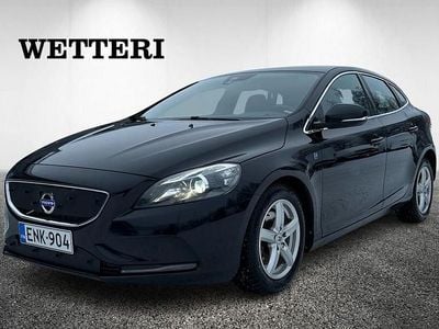 Käytetty Volvo V40 Business Edition 114 HP (83 kW) 2014 Musta Viistoperä