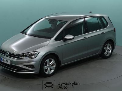 Käytetty VW Golf Sportsvan Comfortline 131 HP (96 kW) 2018 Hopea Tila-auto