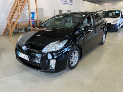 käytetty Toyota Prius HSD Sol 5ov SR 1,8