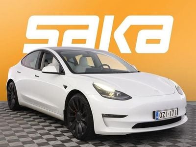 Käytetty 2021 Tesla Model 3 Performance Sedan | 28 600 € (Perustarjous)
