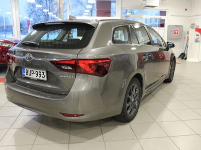 käytetty Toyota Avensis 1,8 Valvematic Touring Sports*Automaatti*Juuri huollettu*