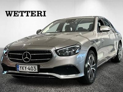 Käytetty Mercedes E300 Premium 211 HP (155 kW) 2022 Harmaa Sedan