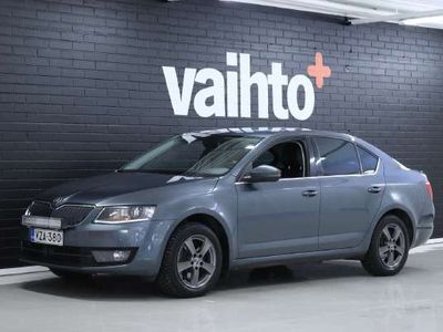 käytetty Skoda Octavia 1,6 TDI CR DPF GreenLine *JUURI KATSASTETTU* *IKÄISEKSEEN SIISTI* *VETOKOUKKU*