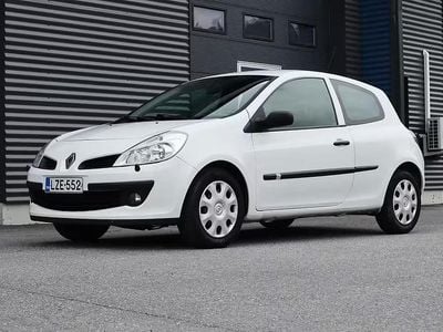 Käytetty Renault Clio II Authentique 2009