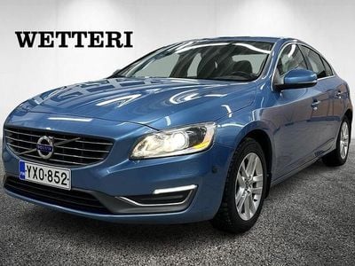 Käytetty Volvo S60 Momentum 150 HP (110 kW) 2014 Sininen Sedan